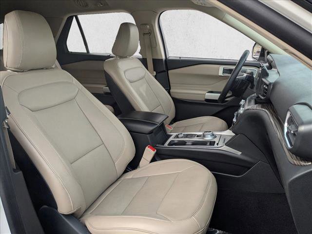 Used 2020 Ford Explorer Limited image 23