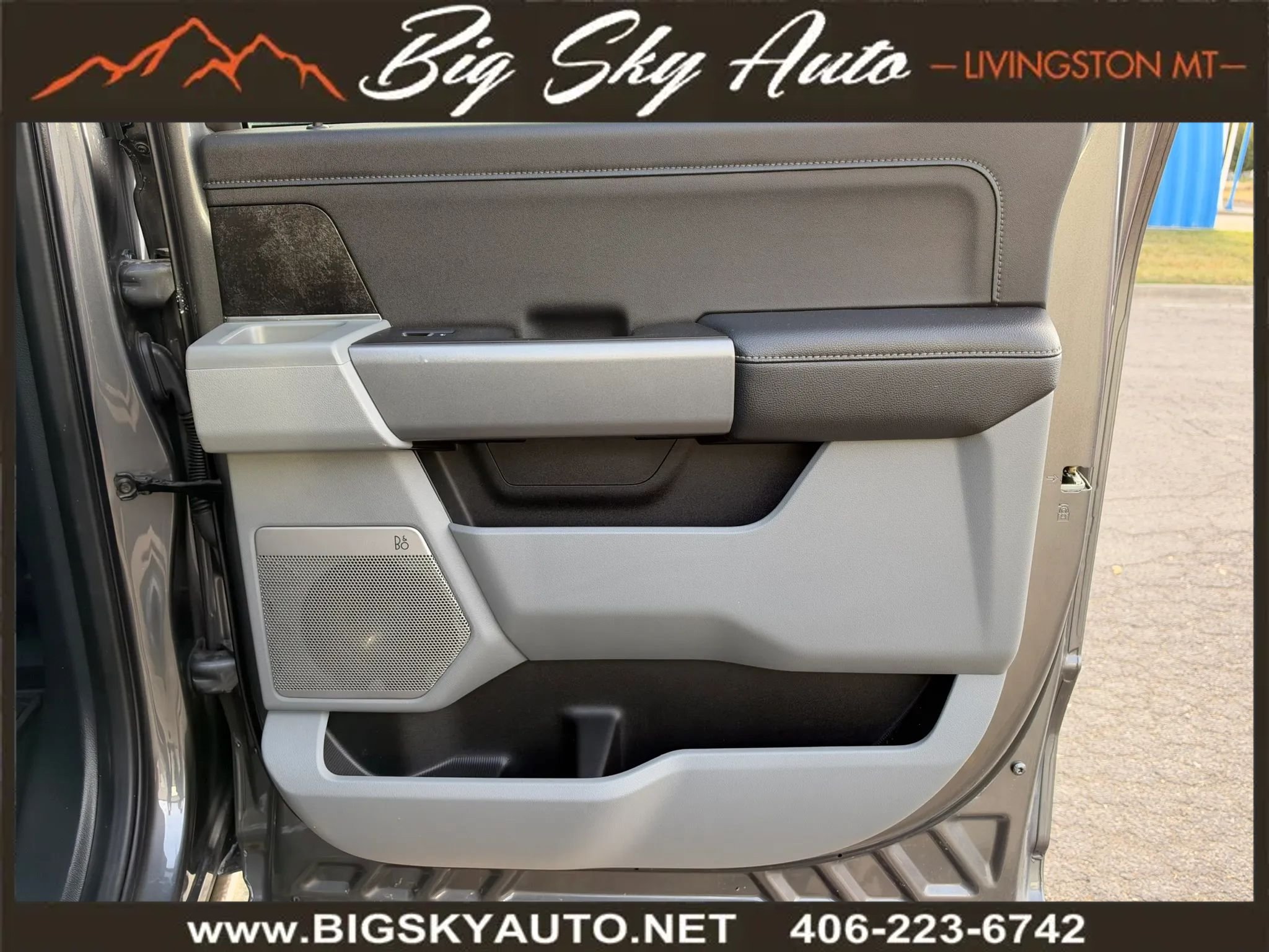 Used 2023 Ford F350 XLT w/ XLT Premium Package AWD/4WD image 22
