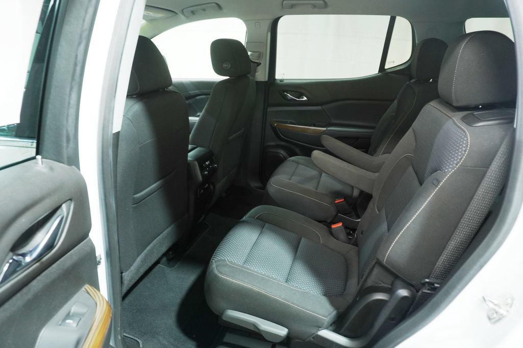 Used 2020 GMC Acadia SLE w/ Driver Convenience Package FWD image 15