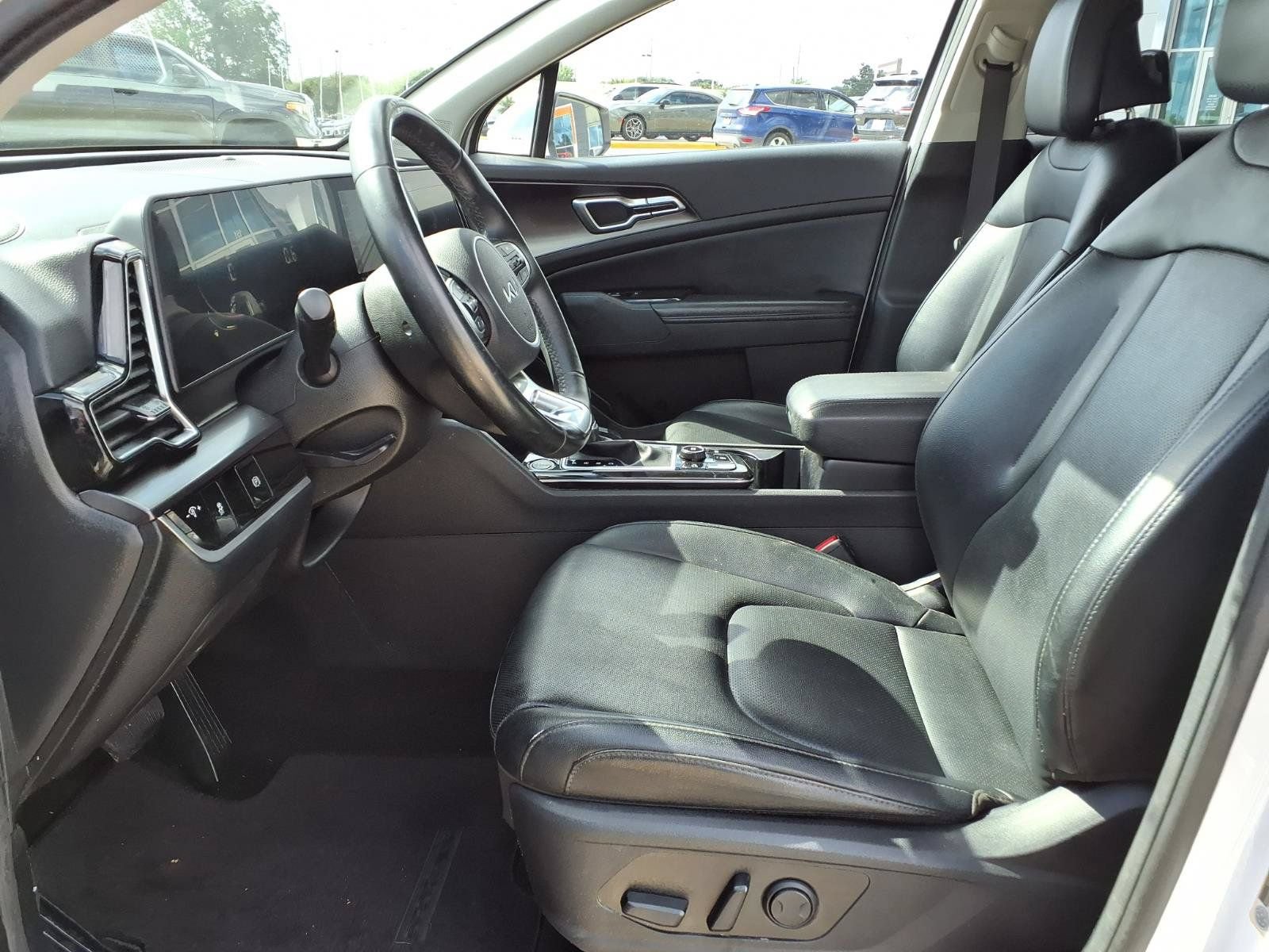Used 2024 Kia Sportage EX FWD image 18