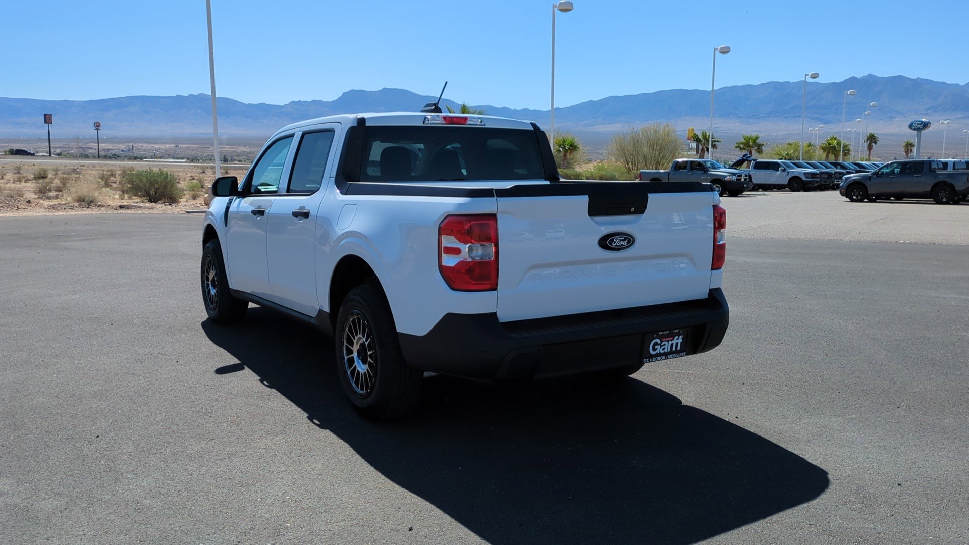 Used 2025 Ford Maverick XL w/ Equipment Group 101A image 6