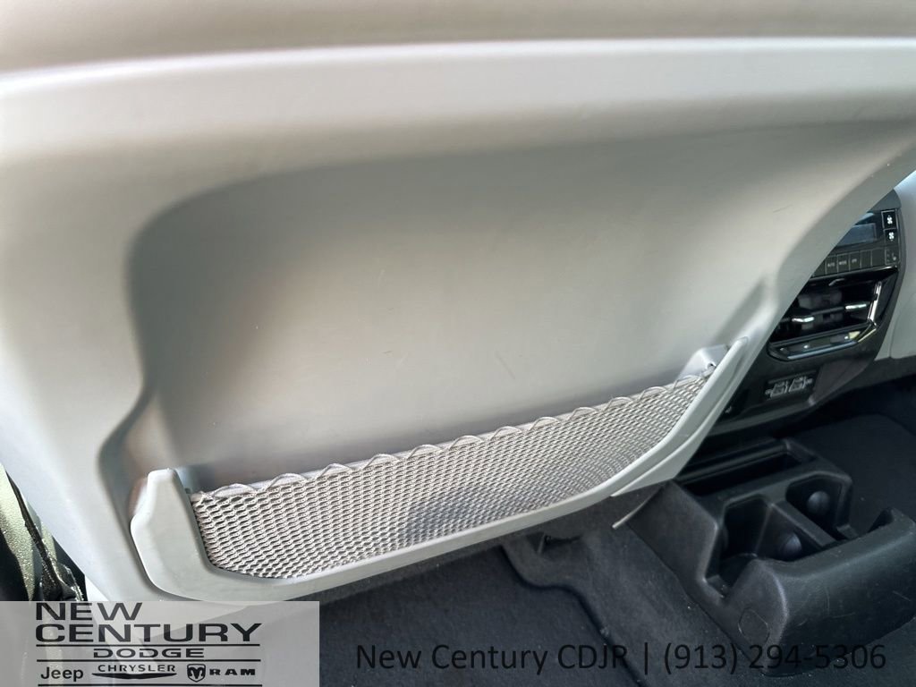 Used 2022 Jeep Grand Cherokee L Overland image 14