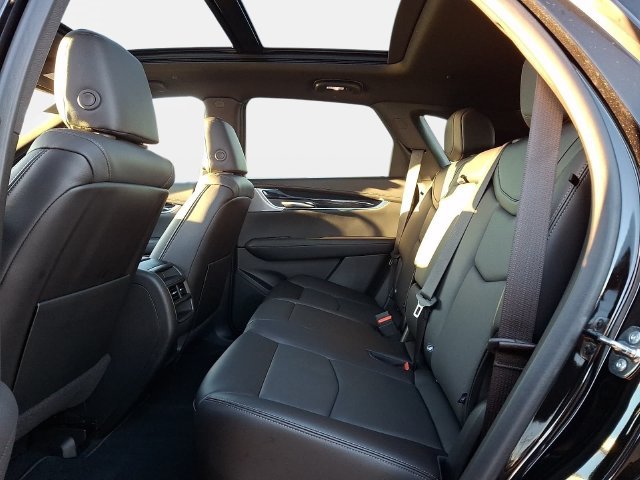 New 2026 Cadillac XT5 Premium Luxury FWD image 6