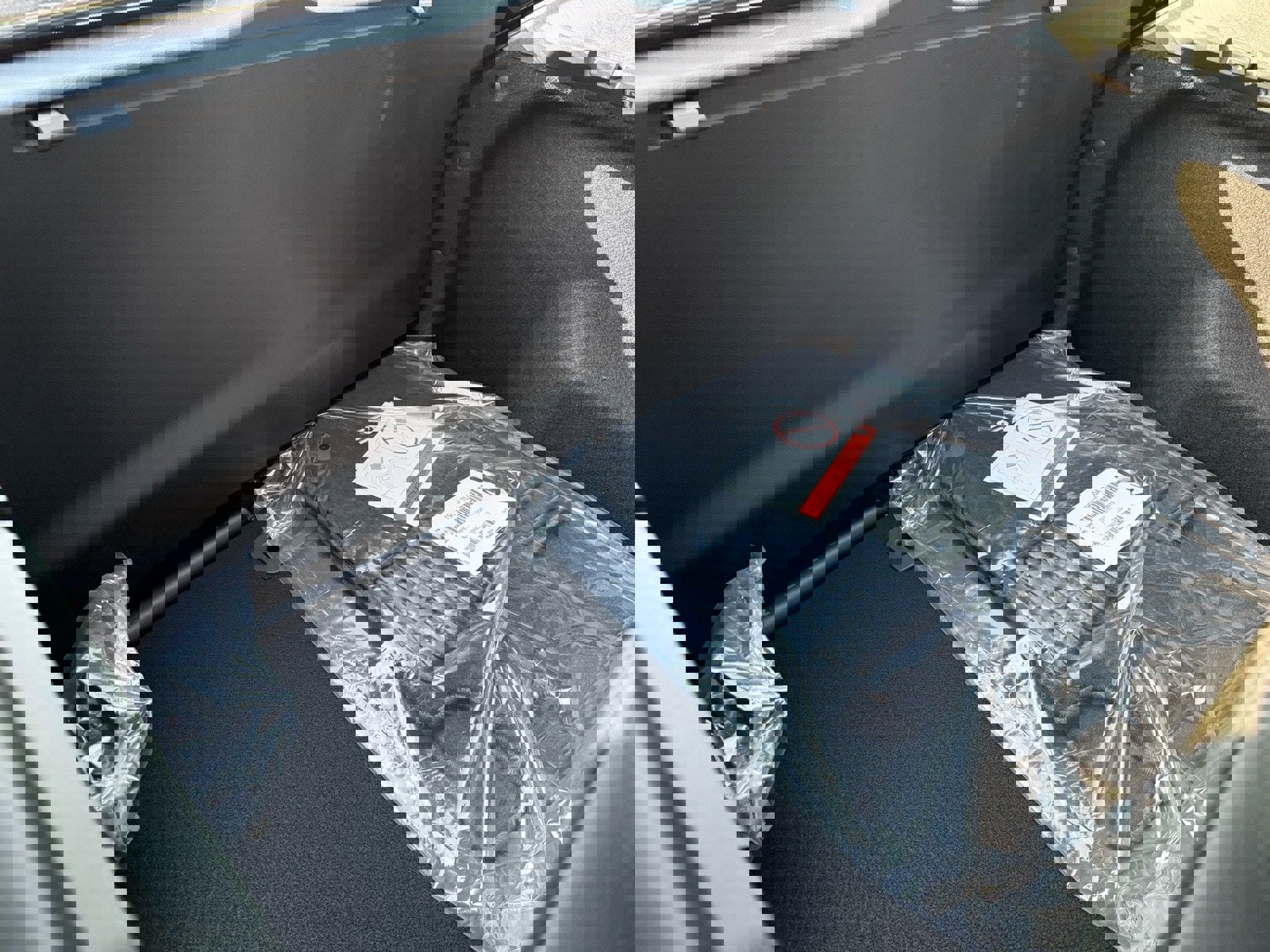 New 2025 Nissan Kicks SR image 14