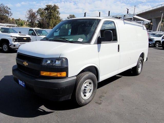 New 2026 Chevrolet Express 2500 w/ Driver Convenience Package RWD image 4