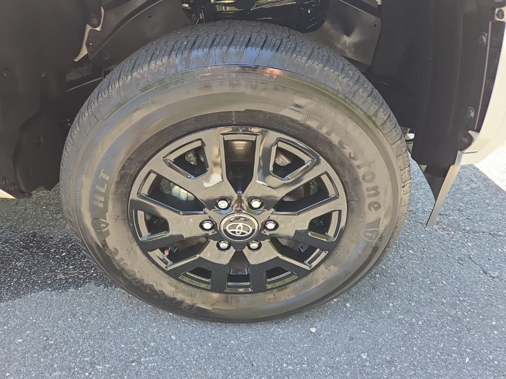 Used 2025 Toyota Tacoma SR RWD image 11