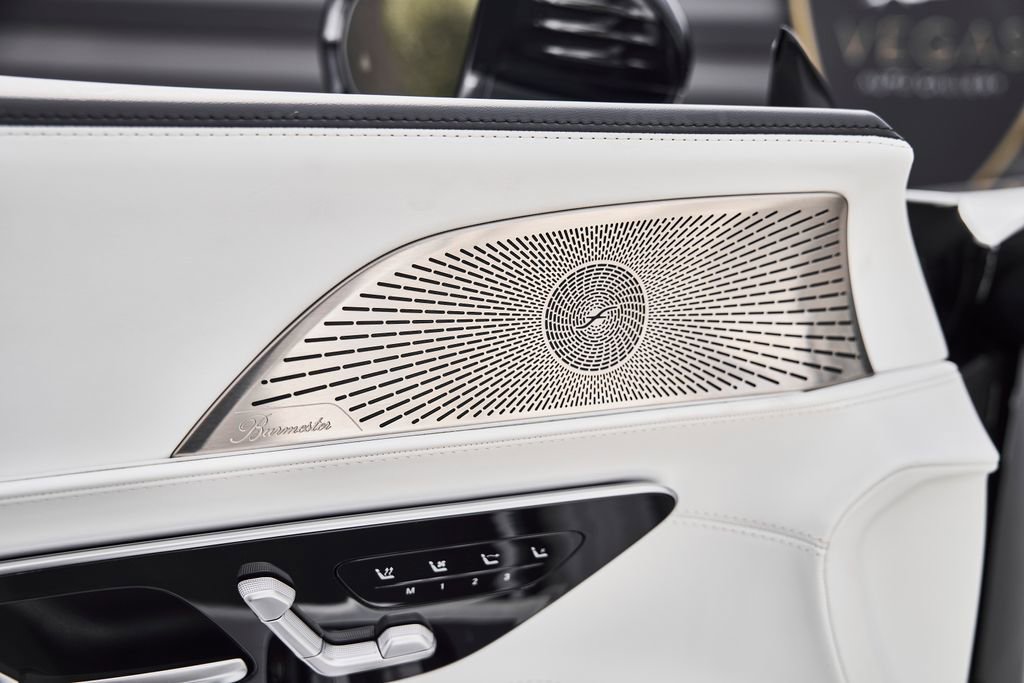 Used 2026 Mercedes-Benz Maybach SL 680 image 30