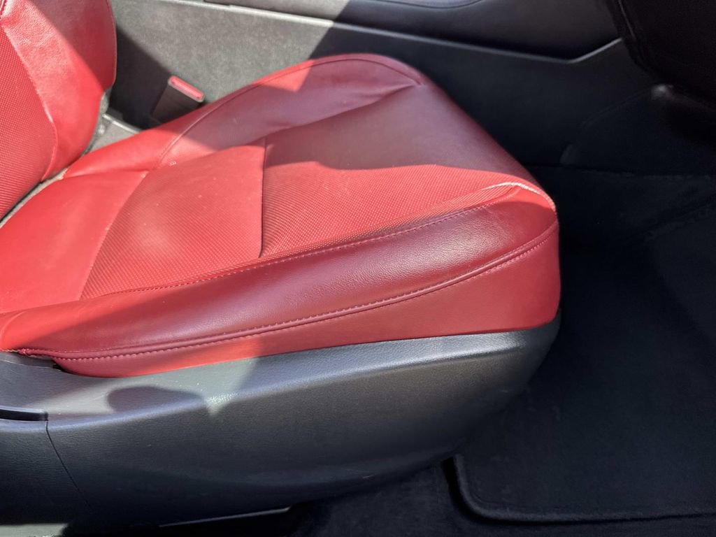 Used 2024 MAZDA MAZDA3 s image 12