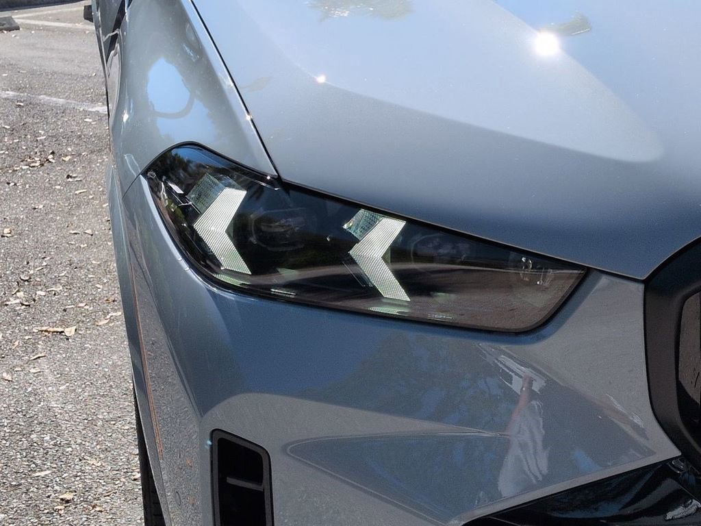 New 2026 BMW X5 xDrive40i w/ M Sport Package image 10