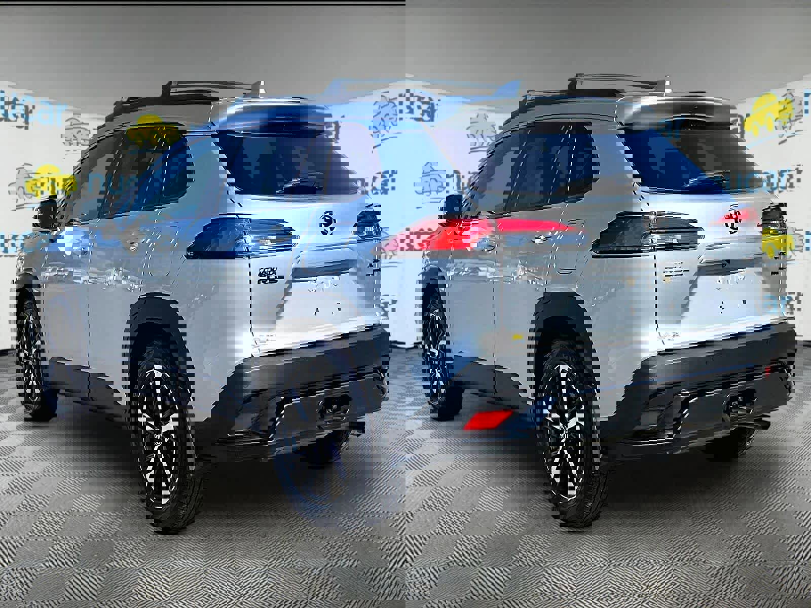 Used 2023 Toyota Corolla Cross XSE w/ Convenience Package image 4