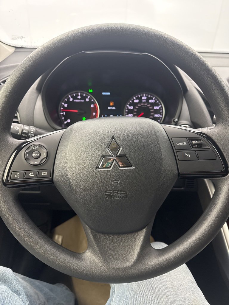 New 2026 Mitsubishi Eclipse Cross LE image 17