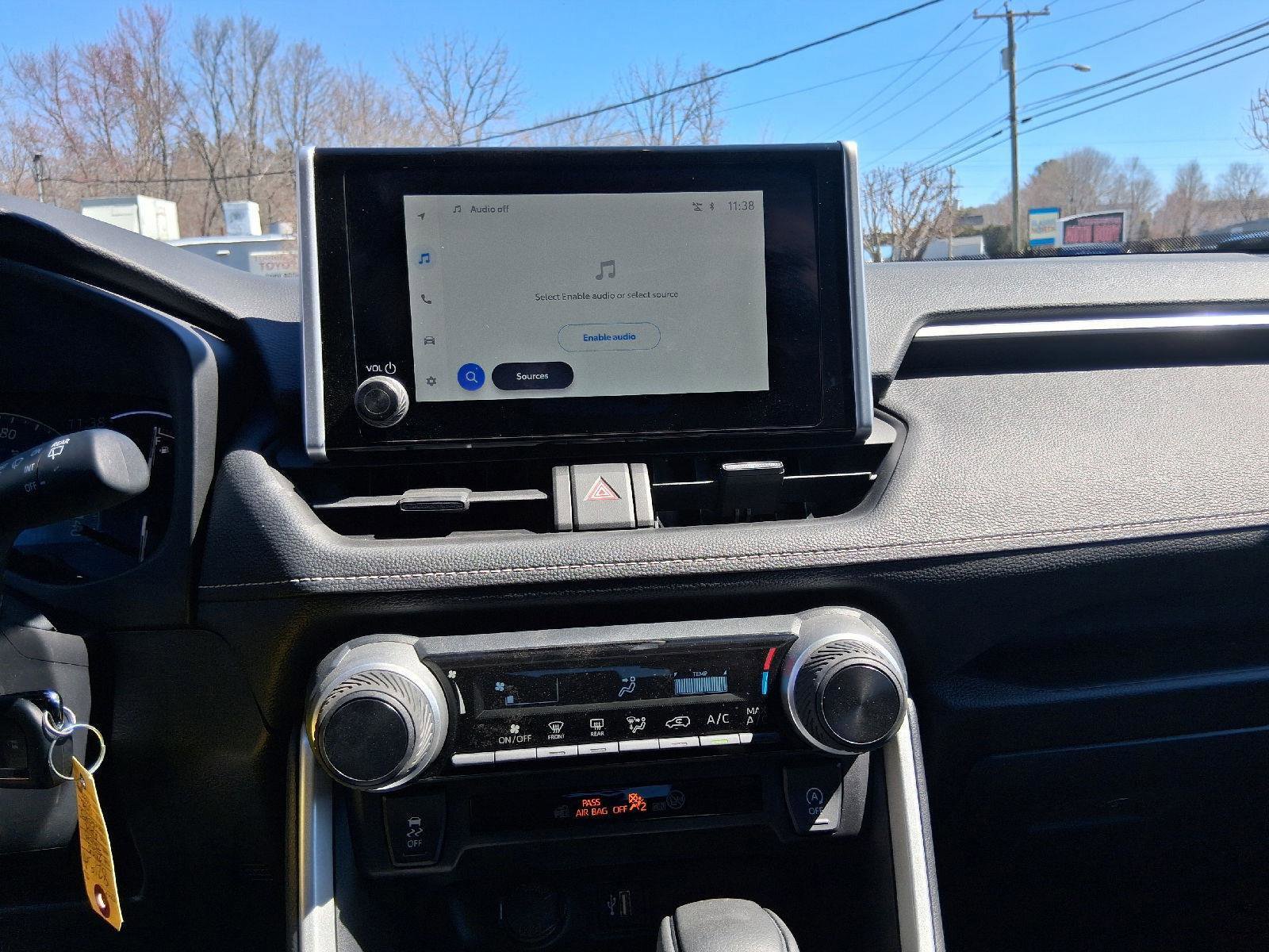 Used 2025 Toyota RAV4 LE image 17