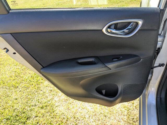 Used 2019 Nissan Sentra SV FWD image 24