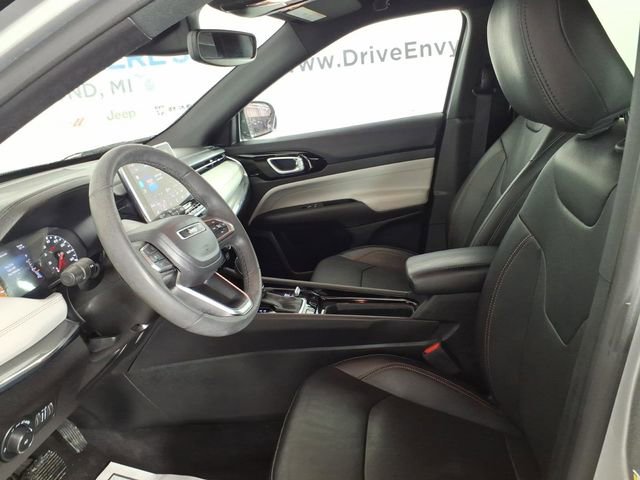 Used 2023 Jeep Compass Limited image 12