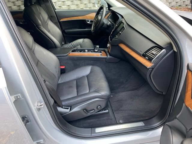 Certified 2023 Volvo XC90 B6 Plus w/ Protection Package Premier AWD/4WD image 13