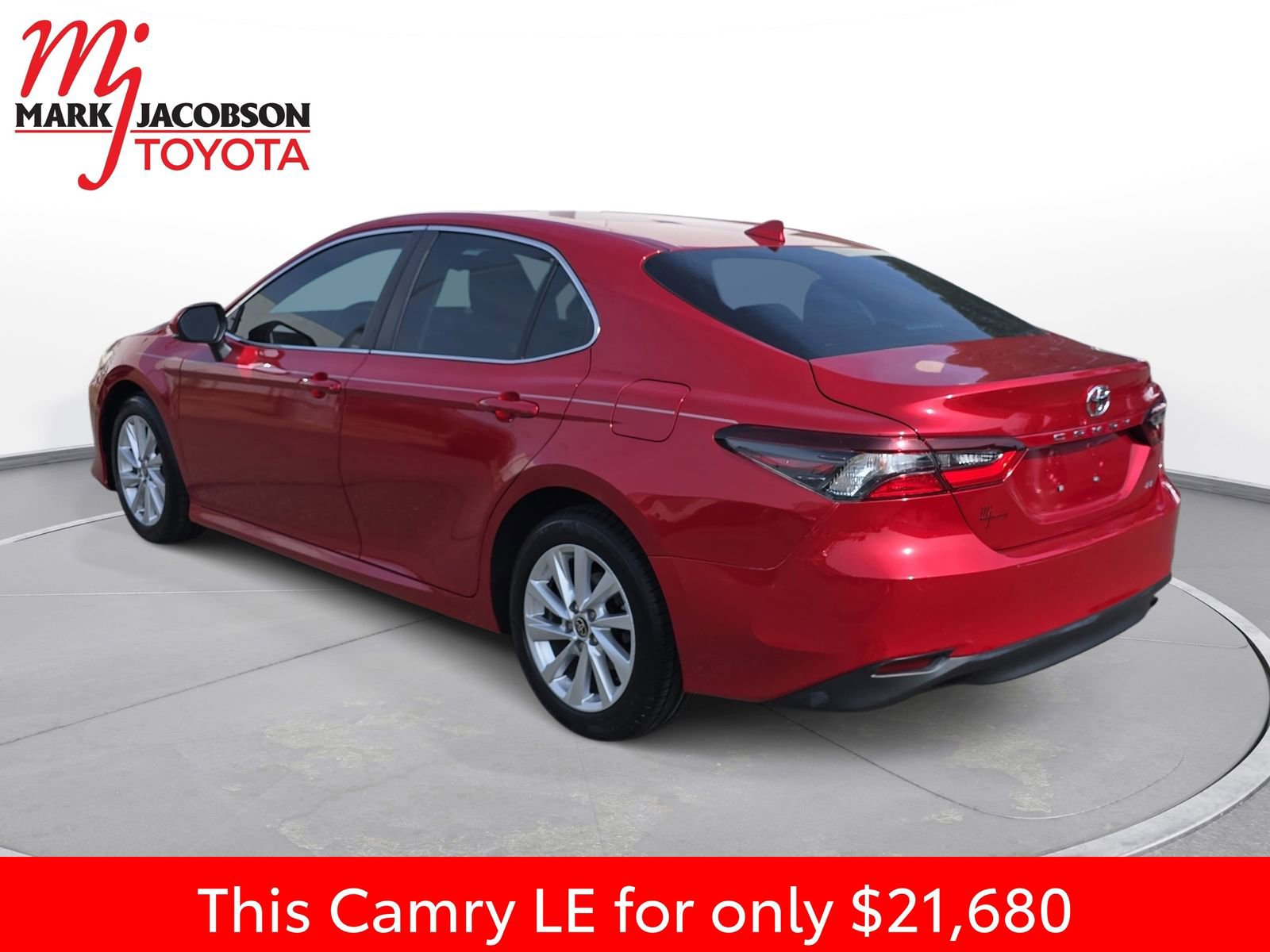 Used 2023 Toyota Camry LE image 13