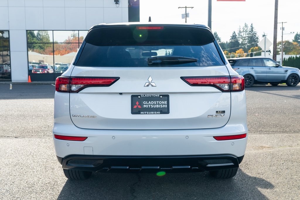 New 2025 Mitsubishi Outlander SEL Black Edition image 5