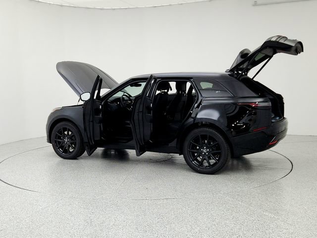 New 2026 Land Rover Range Rover Velar Dynamic SE image 12