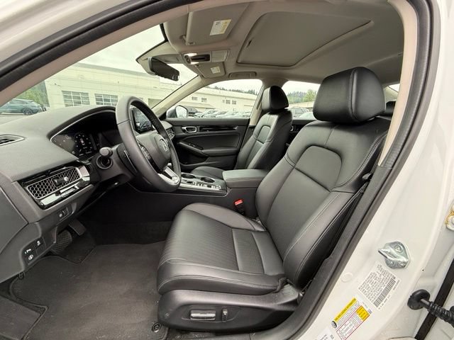 Used 2022 Honda Civic Touring image 11