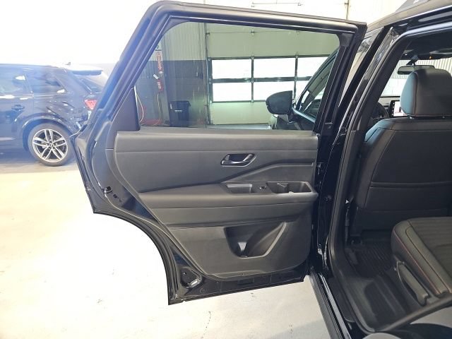 New 2026 Nissan Pathfinder Rock Creek AWD/4WD image 19