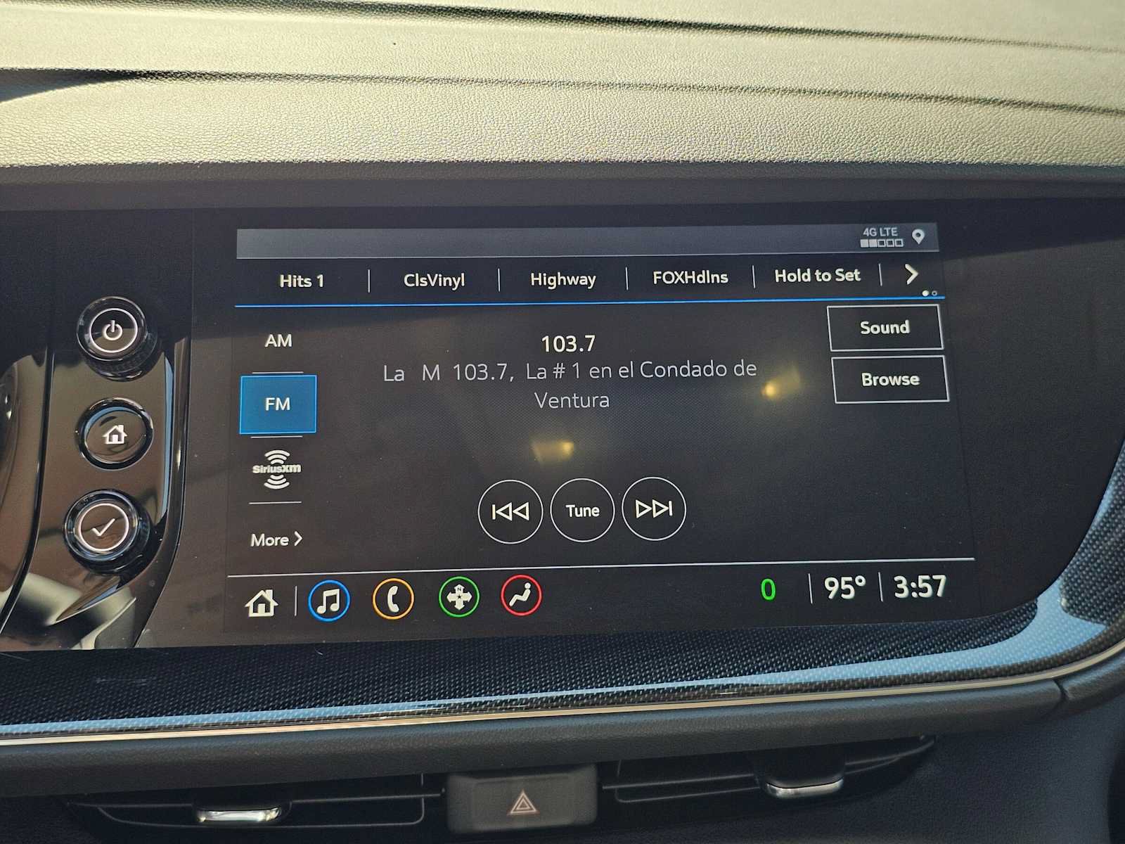 Used 2021 Buick Envision Preferred FWD image 26