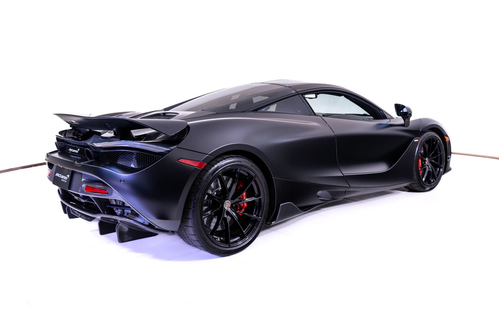 Used 2019 McLaren 720S Performance RWD image 5