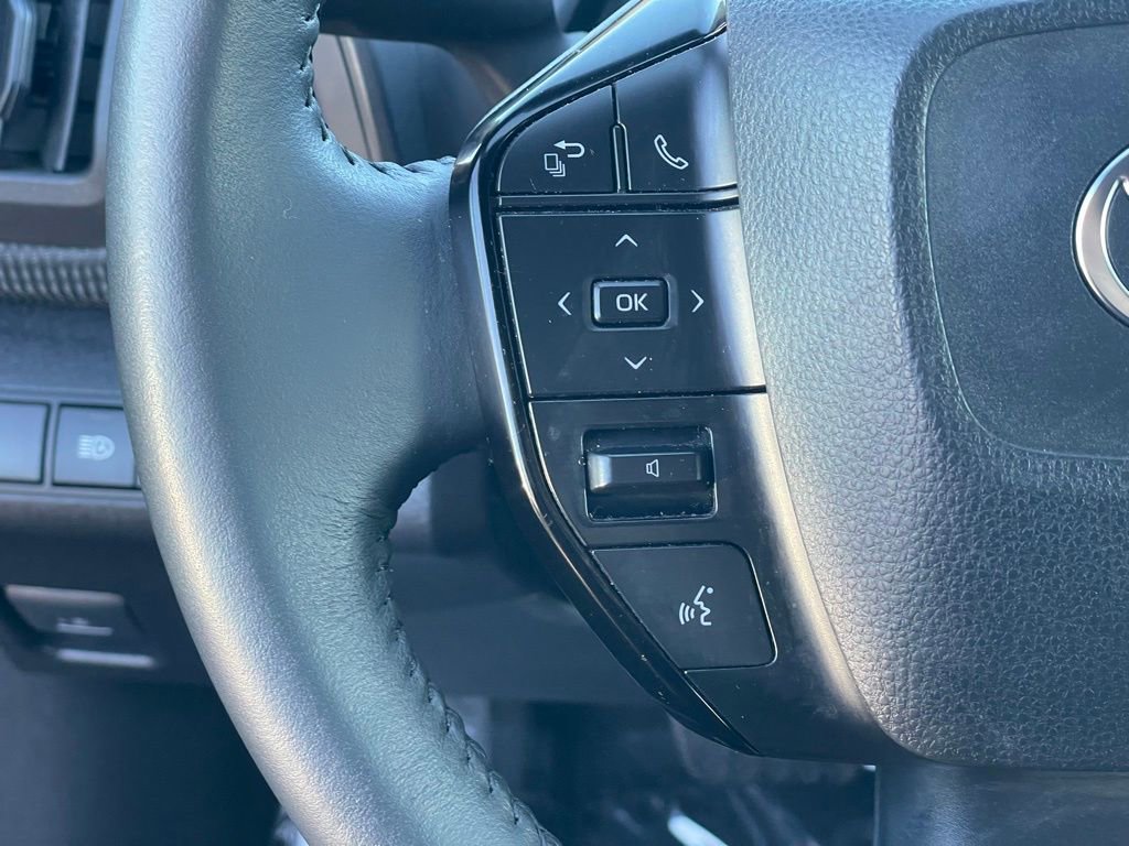 Used 2025 Toyota bZ4X FWD w/ Weather Package image 15