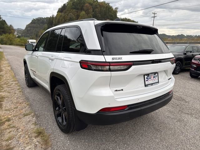 New 2025 Jeep Grand Cherokee Limited w/ Luxury Tech Group II AWD/4WD image 5