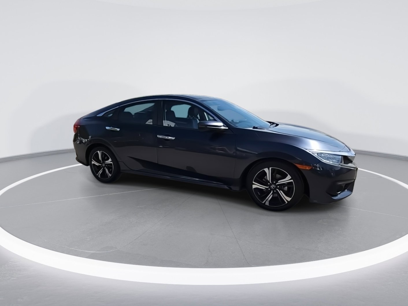 Used 2016 Honda Civic Touring image 9