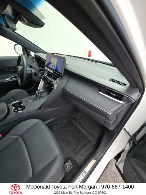 Used 2023 Toyota Venza Nightshade image 21