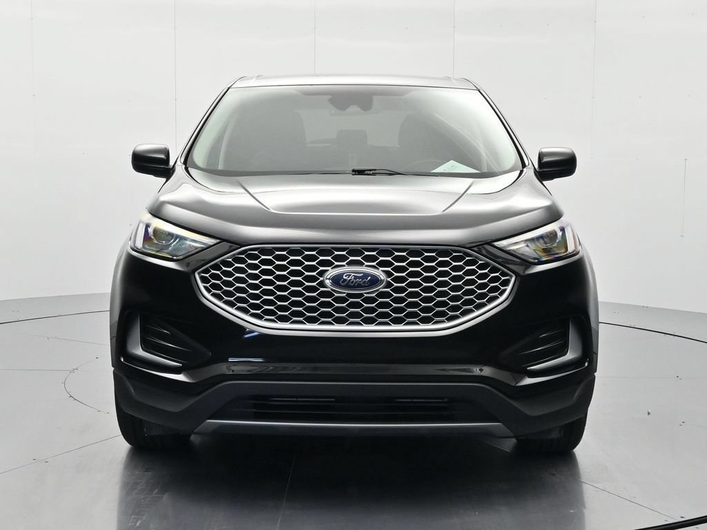 Used 2024 Ford Edge SEL AWD/4WD image 2