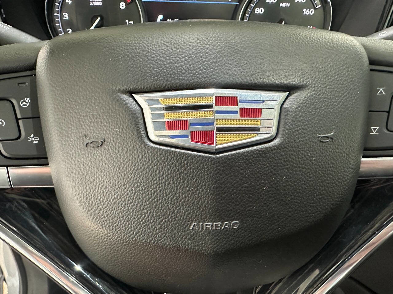 Used 2023 Cadillac XT6 Premium Luxury w/ Technology Package image 34