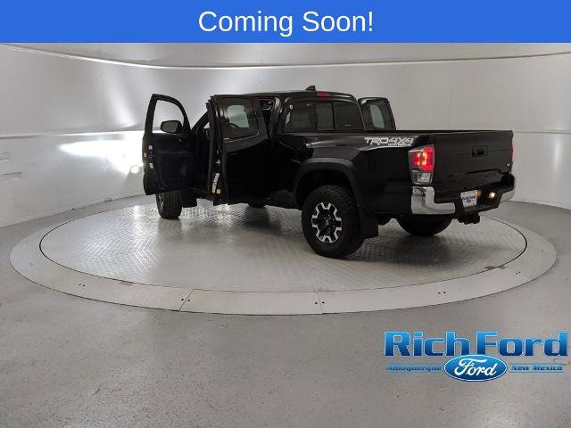 Used 2022 Toyota Tacoma TRD Off-Road image 10
