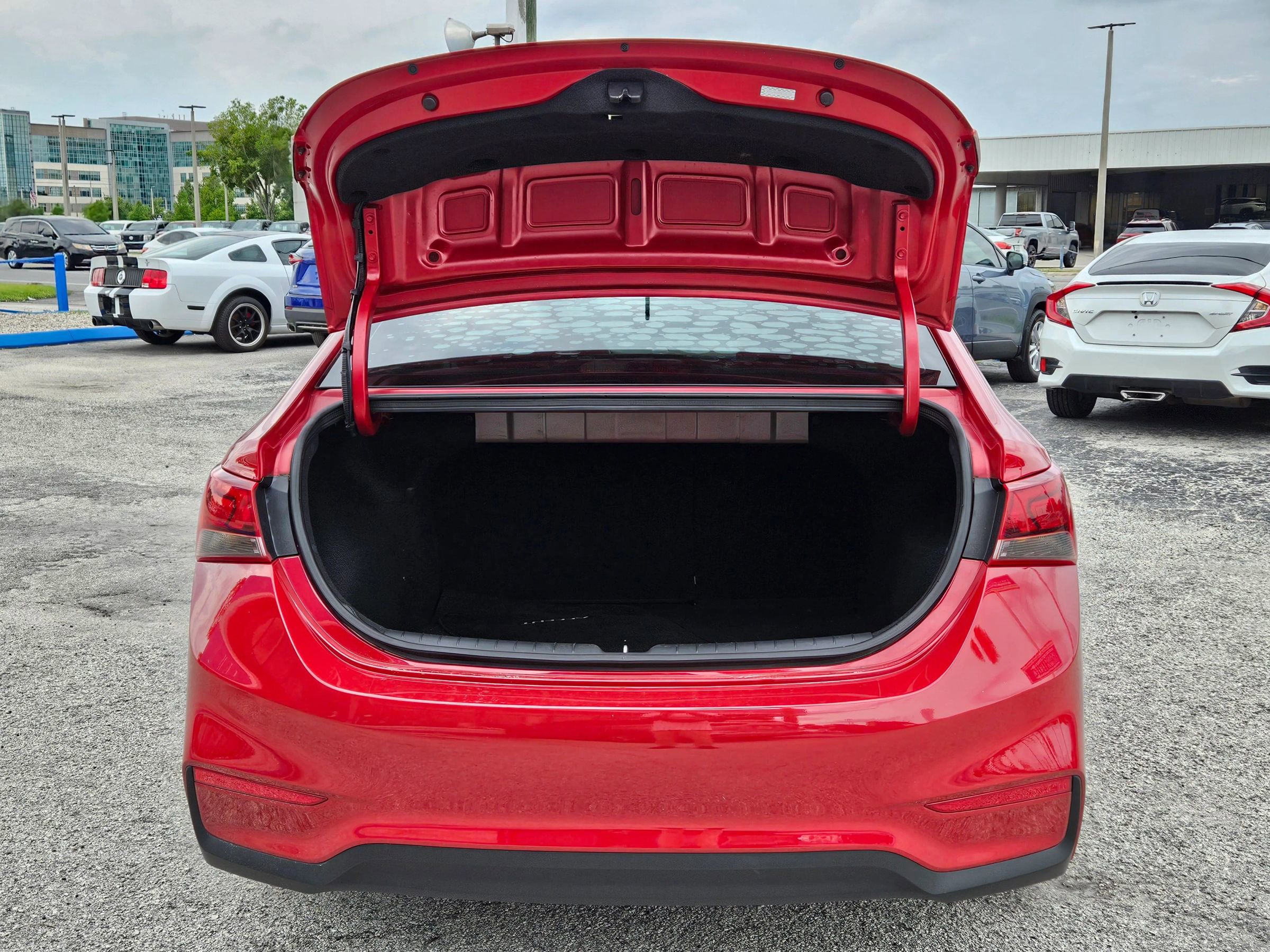 Used 2022 Hyundai Accent SE FWD image 17