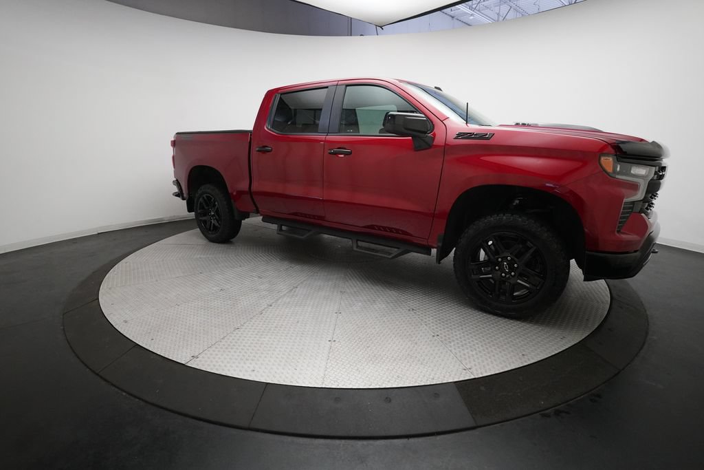 Used 2024 Chevrolet Silverado 1500 LT Trail Boss w/ Convenience Package II AWD/4WD image 36