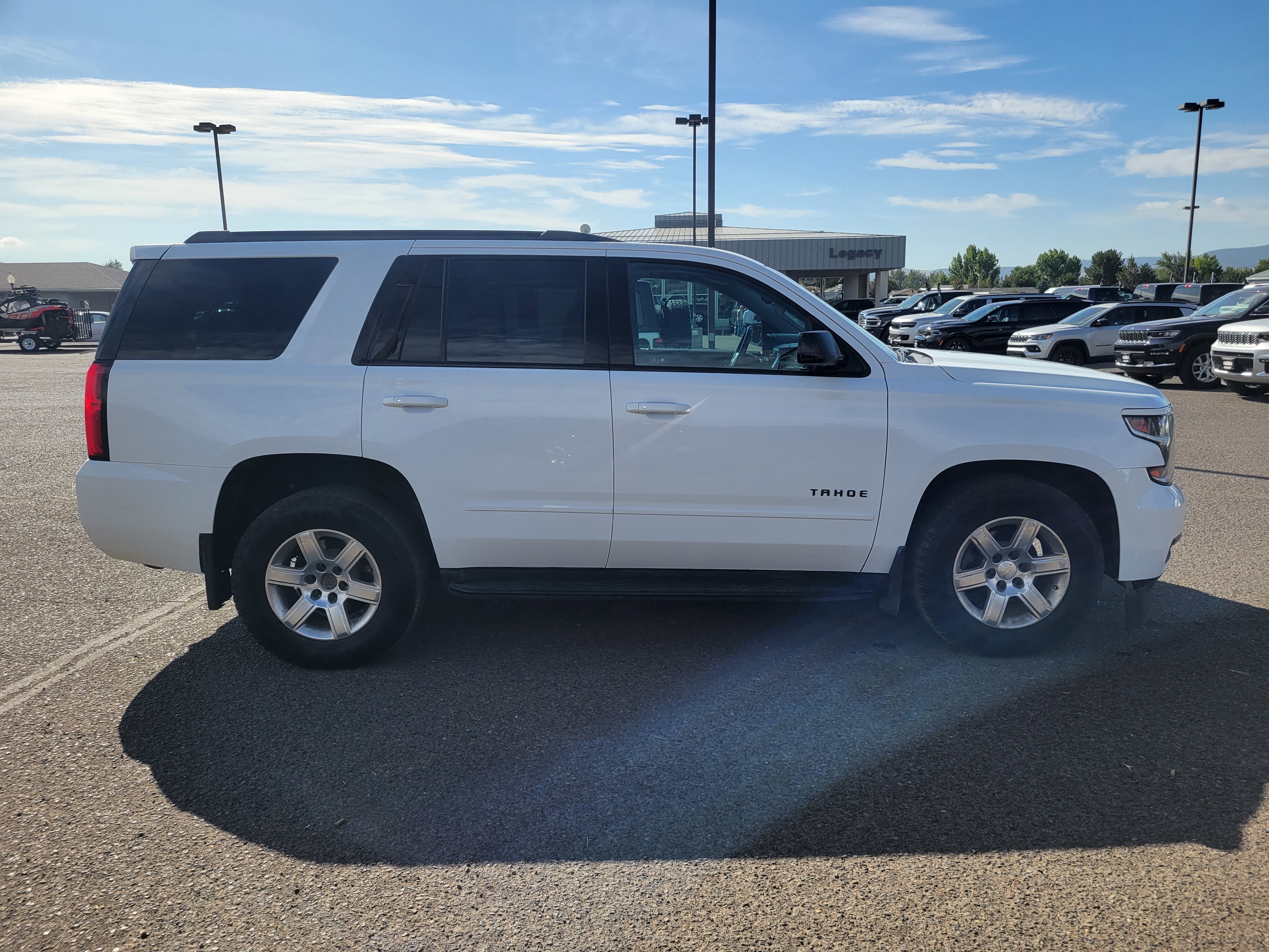 Used 2019 Chevrolet Tahoe Premier image 2