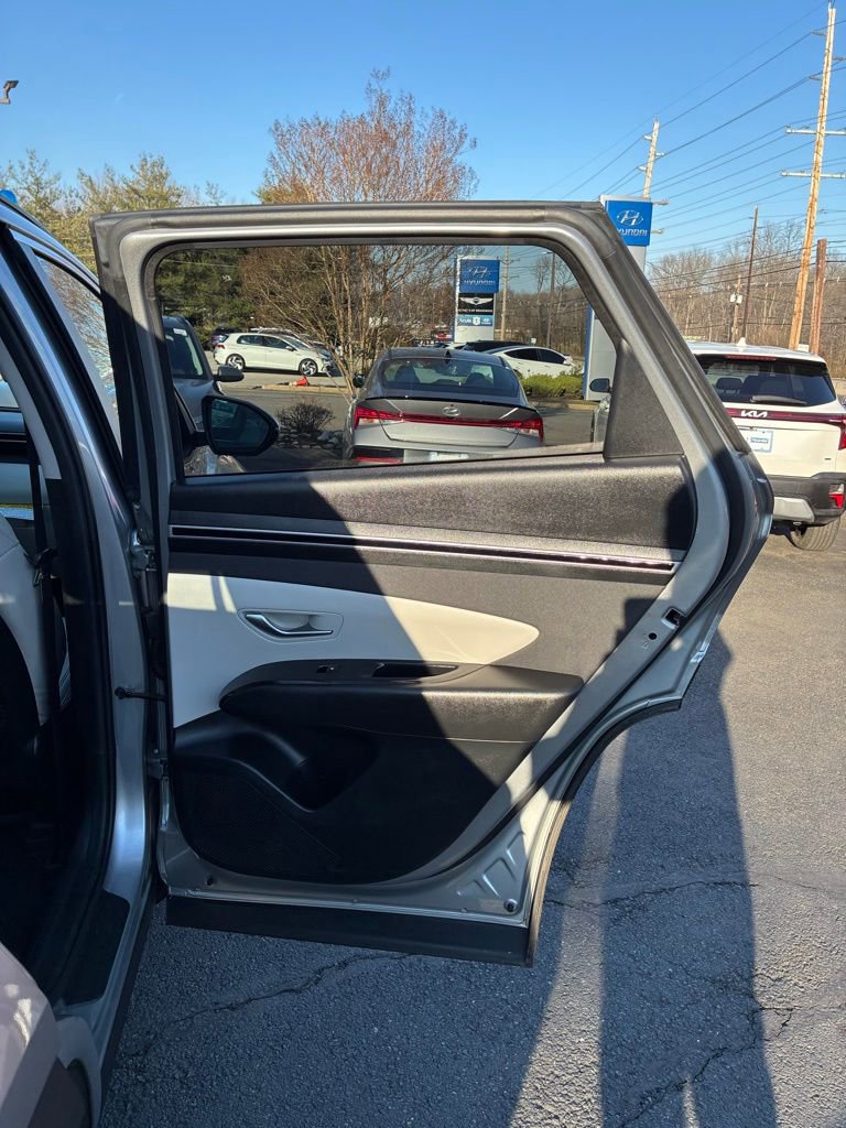 Used 2023 Hyundai Tucson SEL w/ Convenience Package image 47