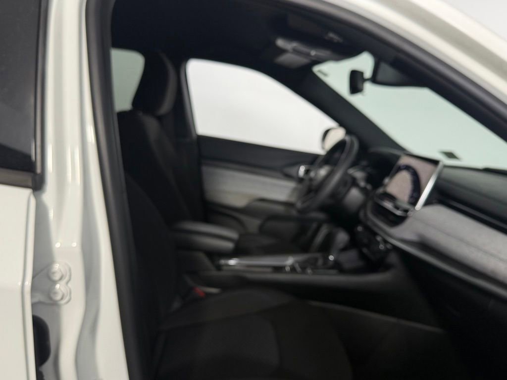 Used 2024 Jeep Compass Sport AWD/4WD image 28