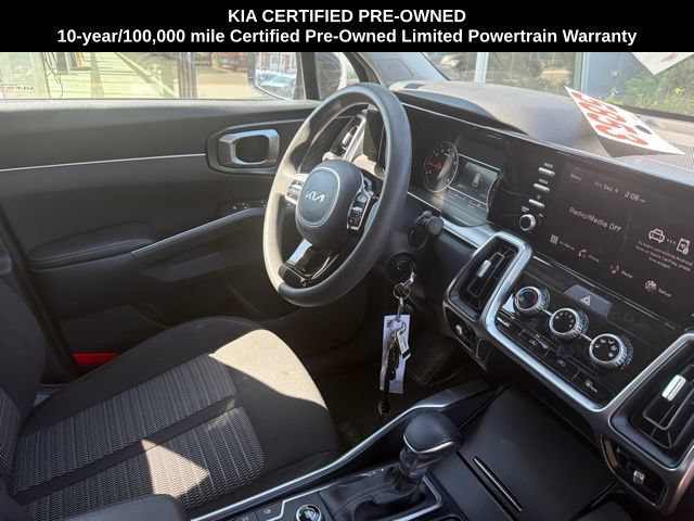 Certified 2023 Kia Sorento LX FWD image 11