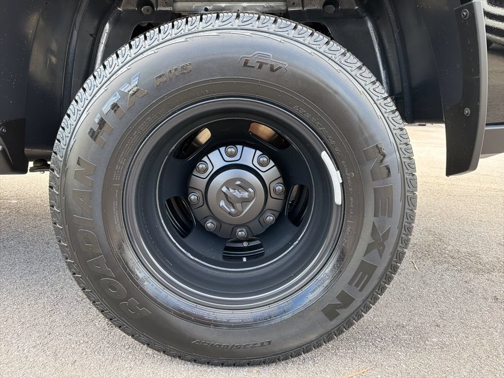 New 2026 RAM 3500 Tradesman AWD/4WD image 13