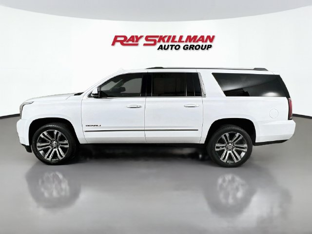 Used 2019 GMC Yukon XL Denali w/ Denali Ultimate Package AWD/4WD image 4