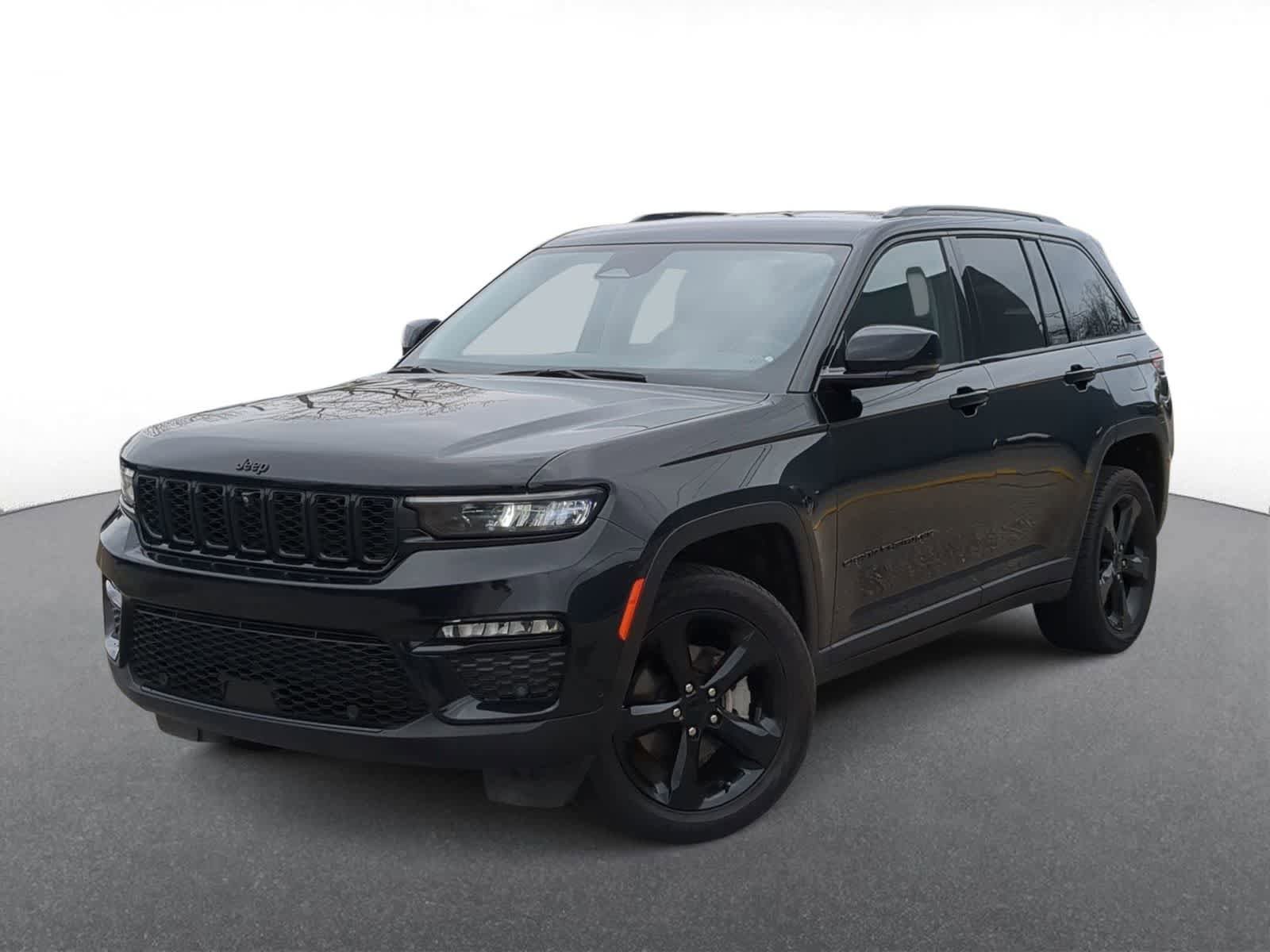 Used 2023 Jeep Grand Cherokee Limited w/ Luxury Tech Group II image 1
