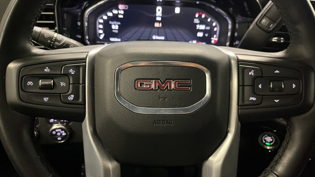 Used 2025 GMC Sierra 2500 SLT w/ SLT Premium Package AWD/4WD image 16