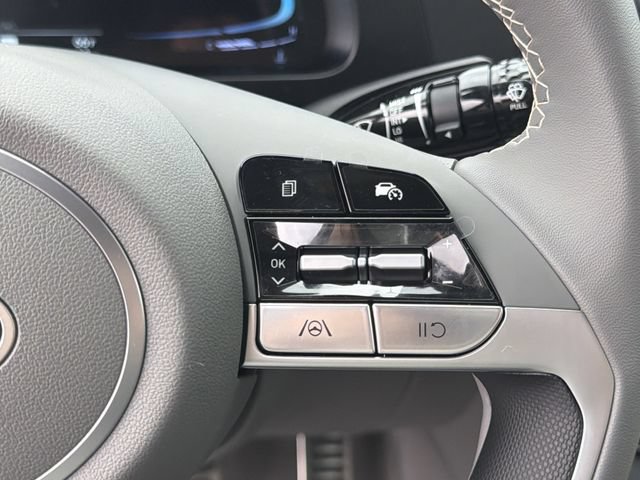 New 2026 Hyundai Elantra Sport FWD image 24