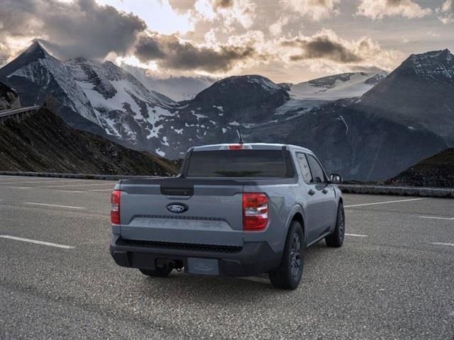 New 2025 Ford Maverick XLT w/ XLT Luxury Package FWD image 8