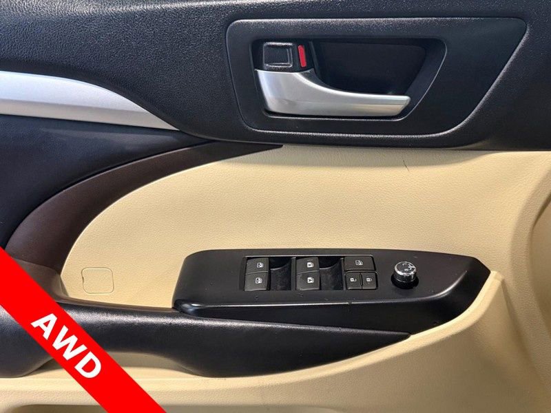 Used 2018 Toyota Highlander XLE w/ Protection Package #3 image 23