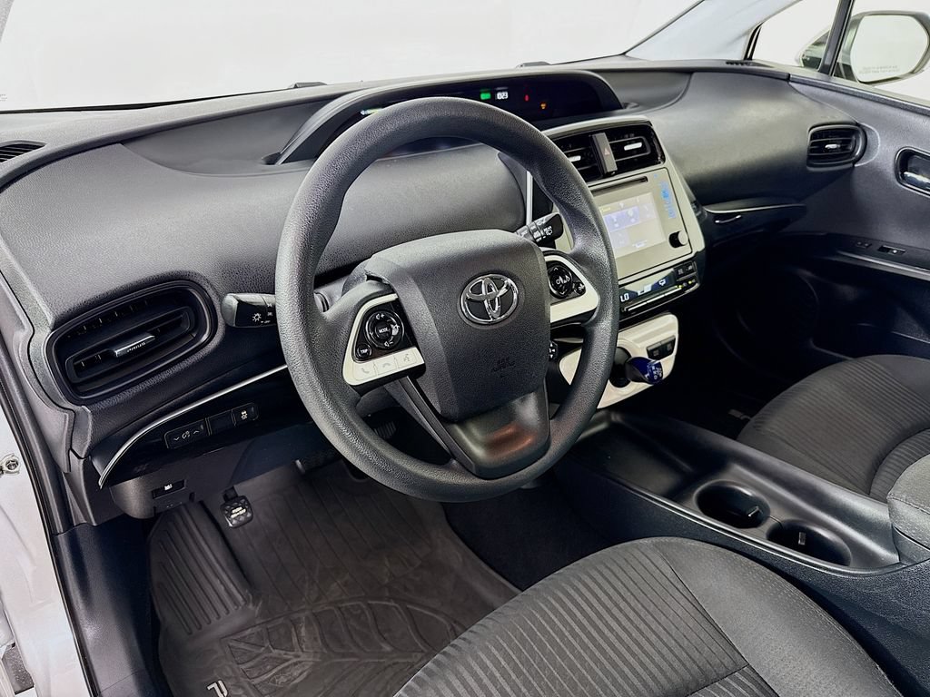Certified 2016 Toyota Prius Two FWD image 10
