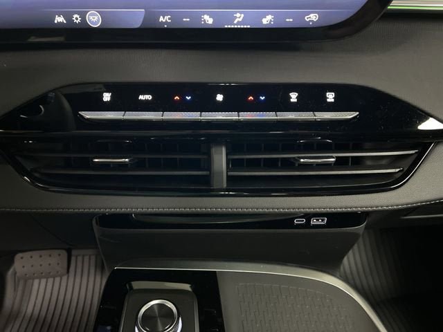New 2026 Buick Enclave Preferred w/ Power Package image 18