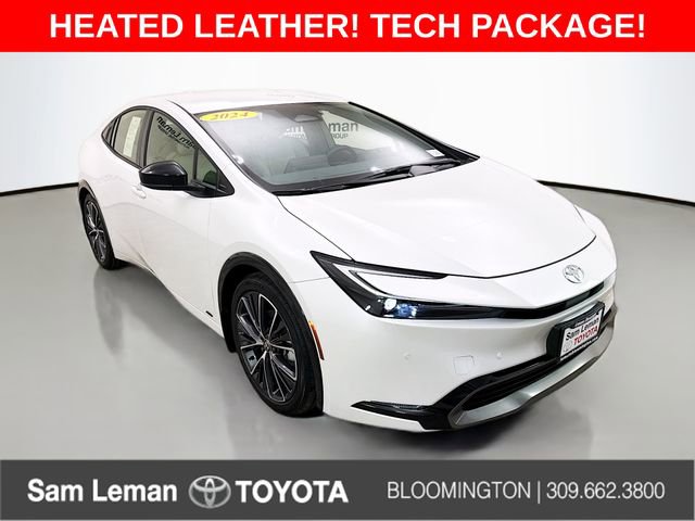 Used 2024 Toyota Prius XLE image 1