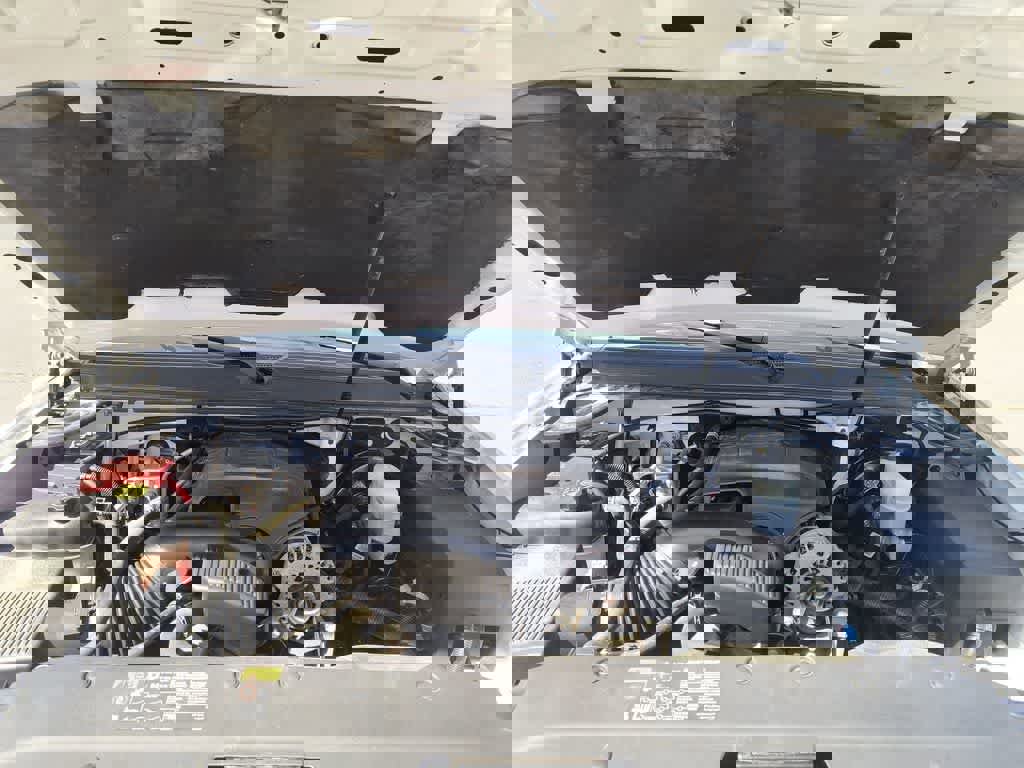 Used 2013 Chevrolet Tahoe LT AWD/4WD image 25